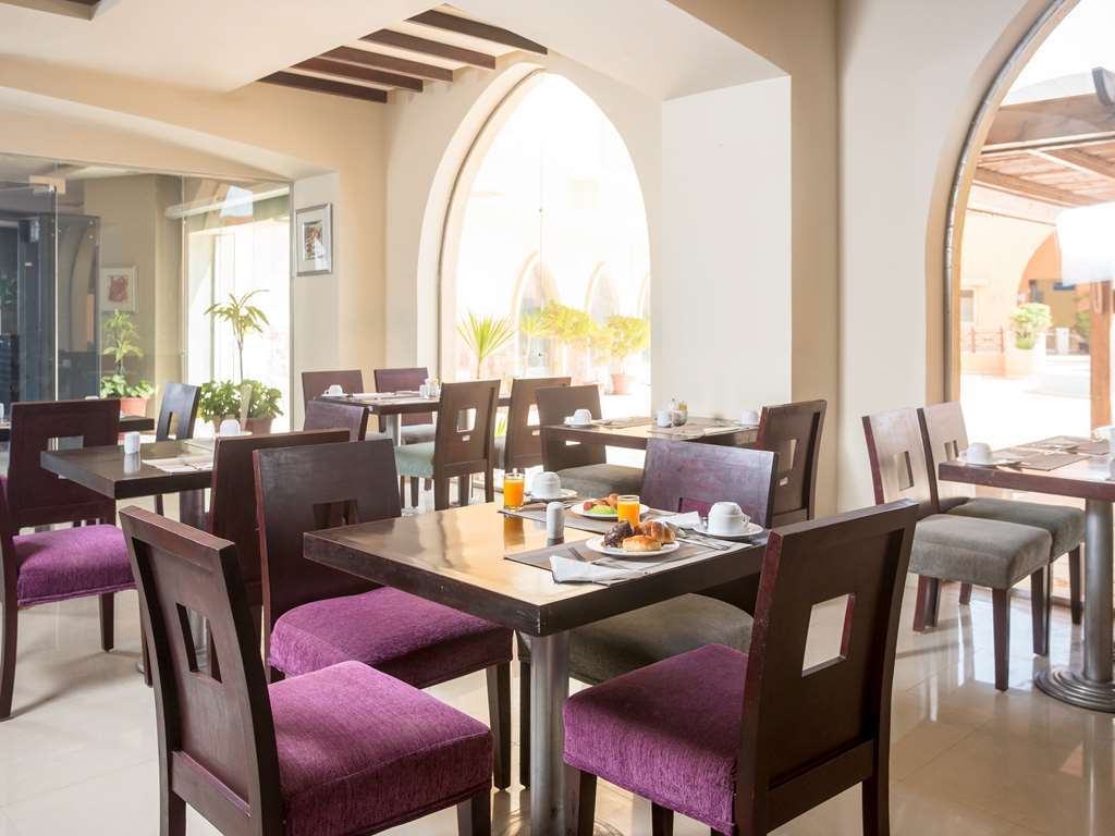 Porto El Jabal Hotel Ain Sukhna Restaurang bild
