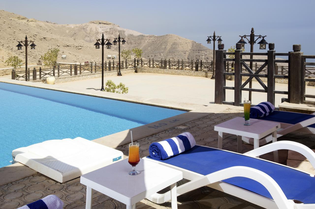 Porto El Jabal Hotel Ain Sukhna Exteriör bild